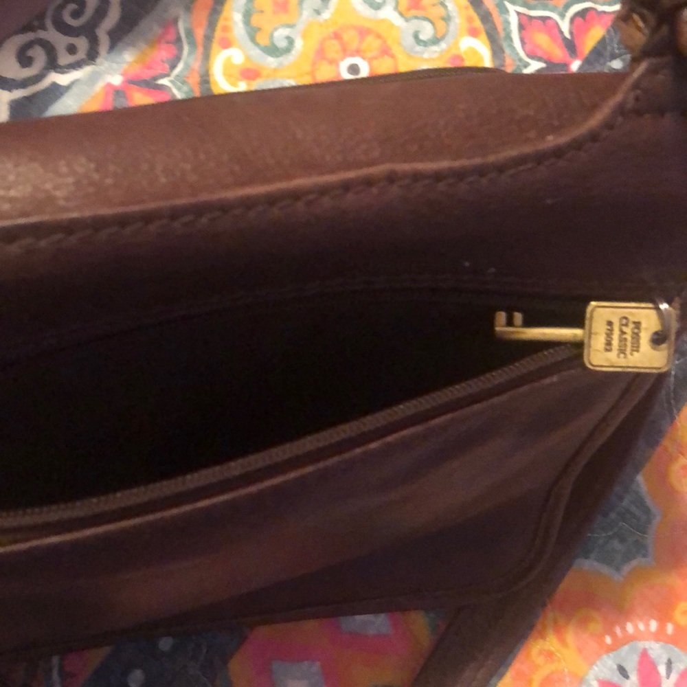 Fossil Crossbody Bag - Picture 7 of 8